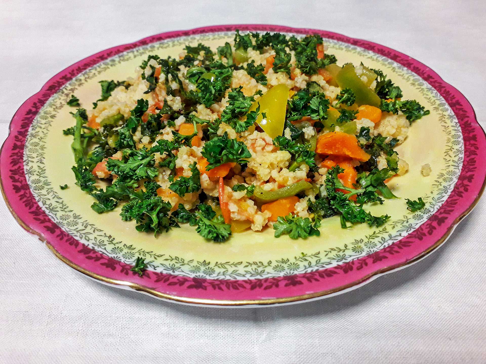 Bunte Gemüse Hirse Pfanne - Burtschützer Hof Bunte Gemüse Hirse Pfanne - Burtschützer Hof