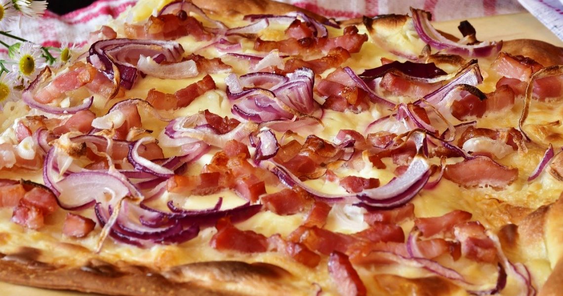 Zwiebelblechkuchen